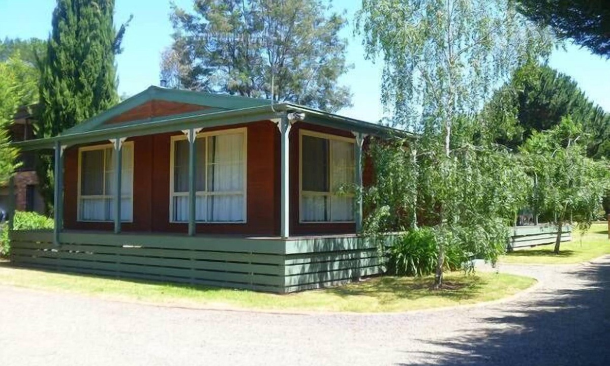 Eildon House | Sunburst Retreat - Eildon