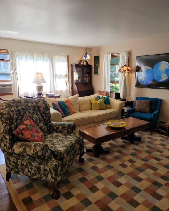 Kerhonkson House | SUNDOWN BB