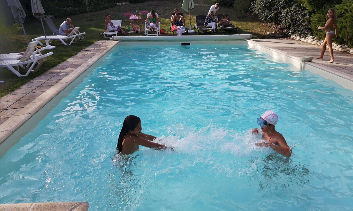 Soupex House | Sunflower Mas Escampette