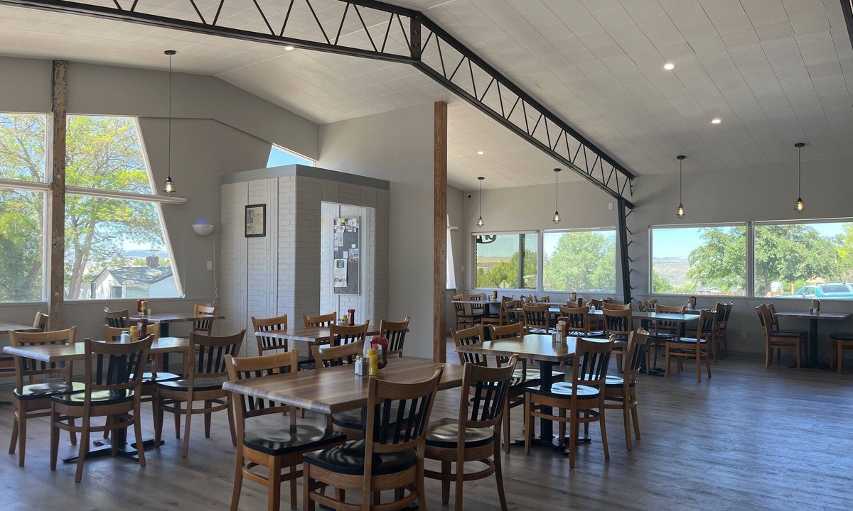 Bicknell Hotel | Sunglow Hotel