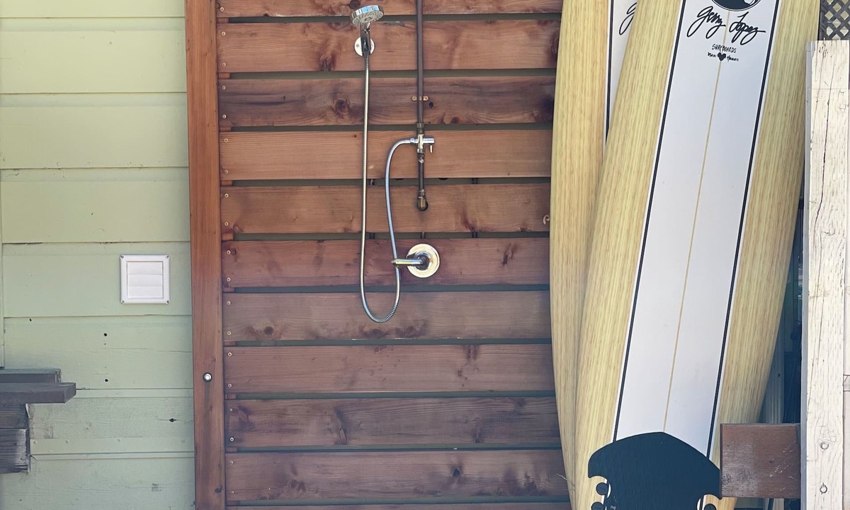 Beach Hill - Beach Flats House | Sunlit Surf Retreat