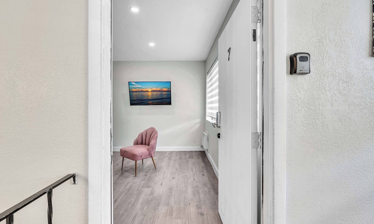 Bay Harbor Islands Apartment | Sunny 2BR in Bay Harbor Islands close to beach, shops, and dining