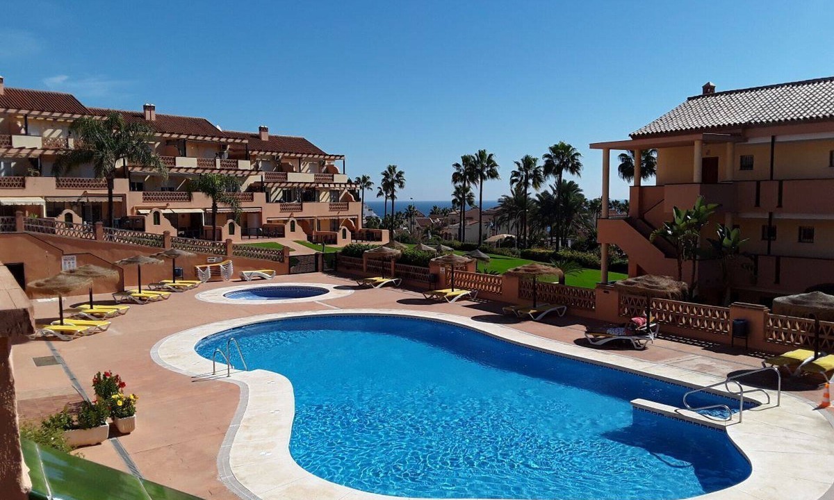 El Faro Apartment | Sunny Apartment Urb Polarsol, Fuengirola, Mijas by H&H