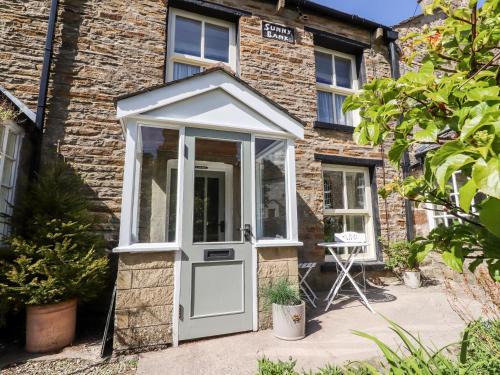 Slyne House | Sunny Bank