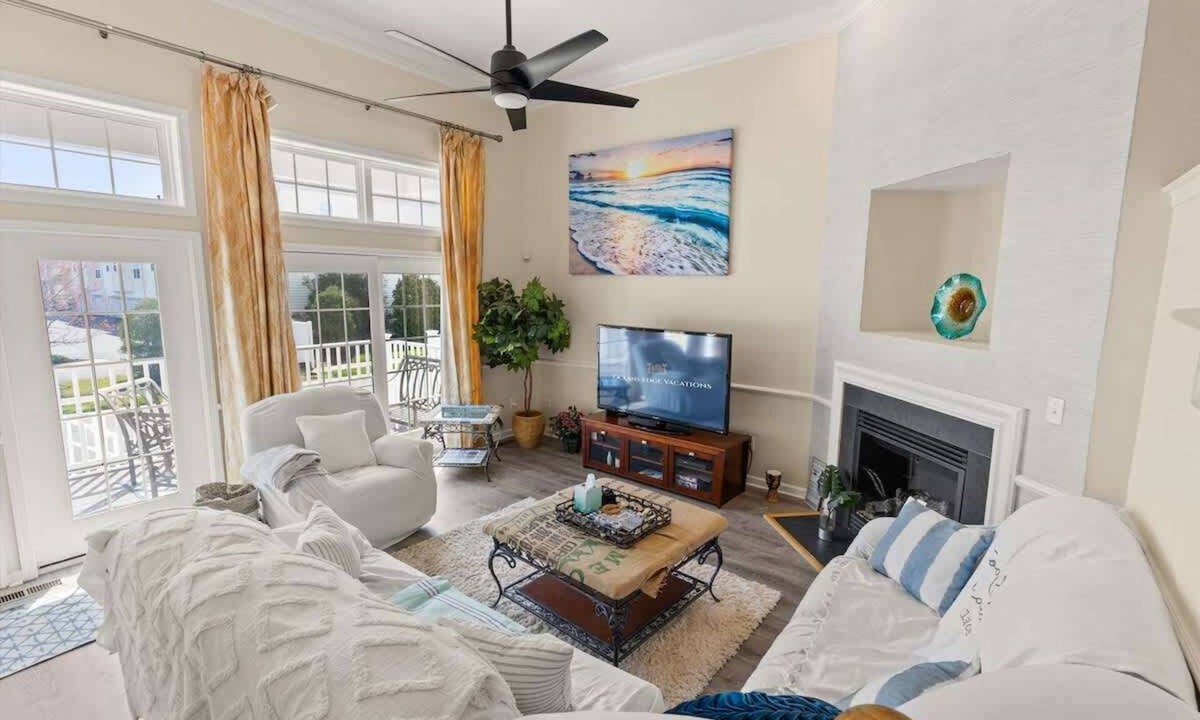 Bayside Apartment | Sunny Bayside Escape