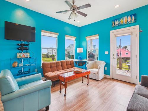 Galveston House | Sunny Beach Sandcastle Cottage