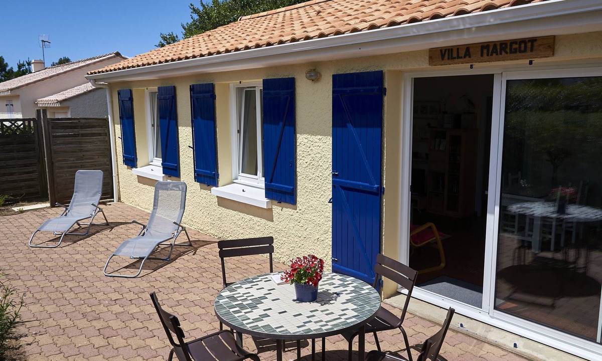 Saint-Michel-Chef-Chef House | Sunny detached villa, 80 meters from the ocean, beaches and forest