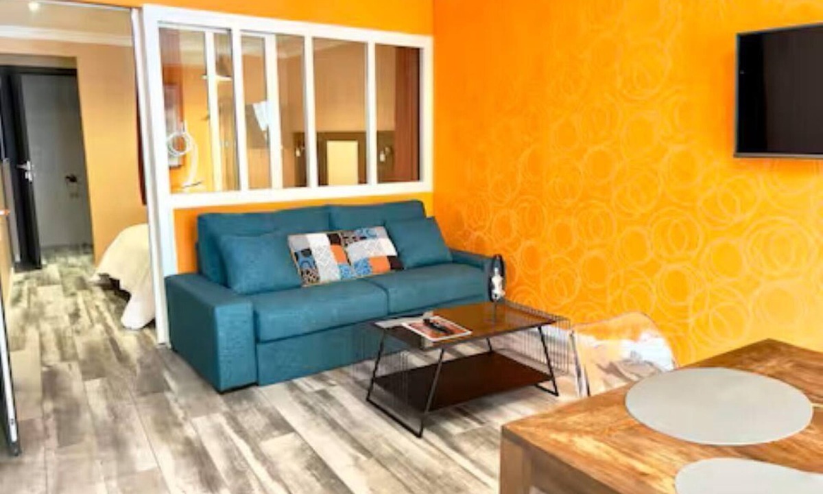 Mers-les-Bains Apartment | Sunny dreams 50 metres from the beach and town center