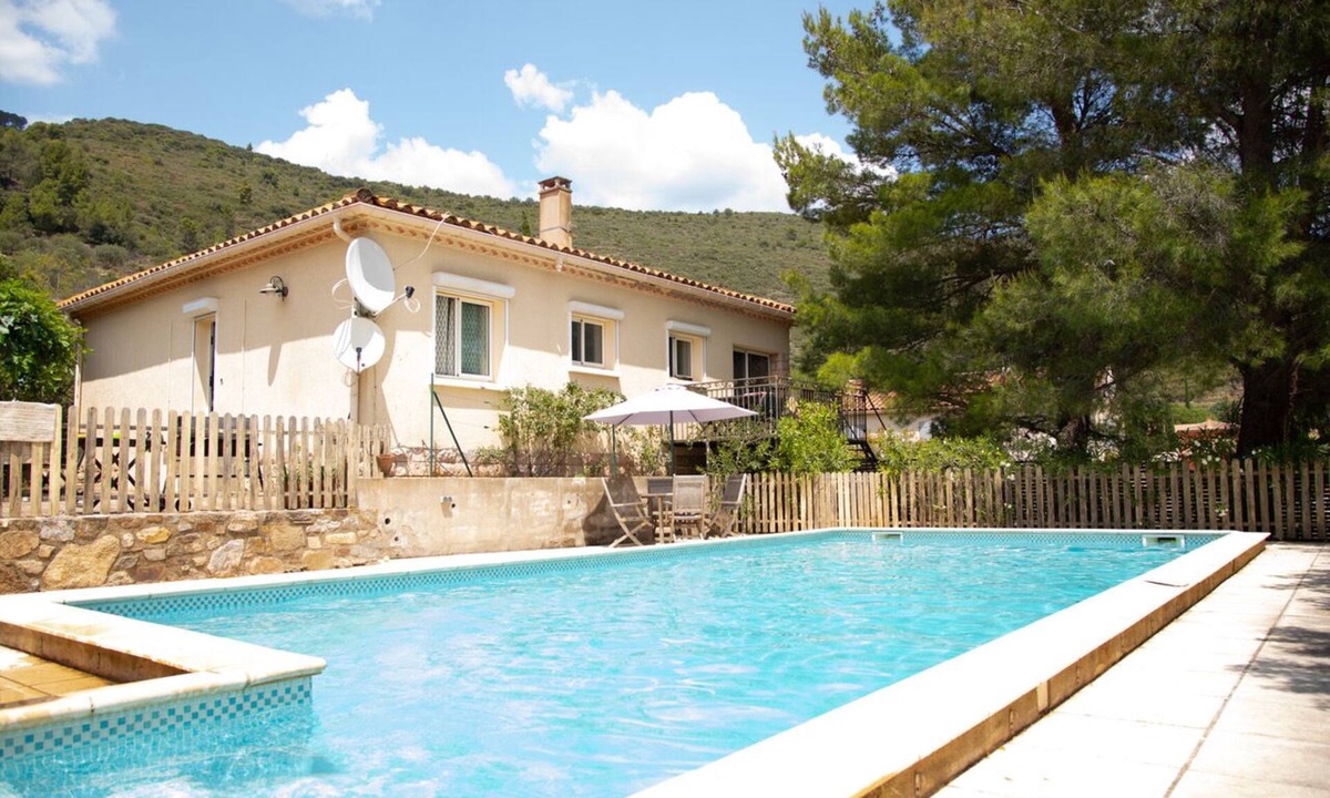 Roquebrun House | Sunny family home with private pool