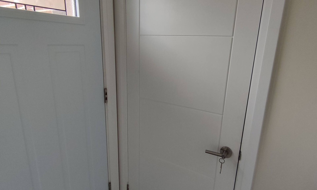 West Oakville House | Sunny New Reno Basement Apartment 1Br+Bath+Kith+Ldry All Privacy