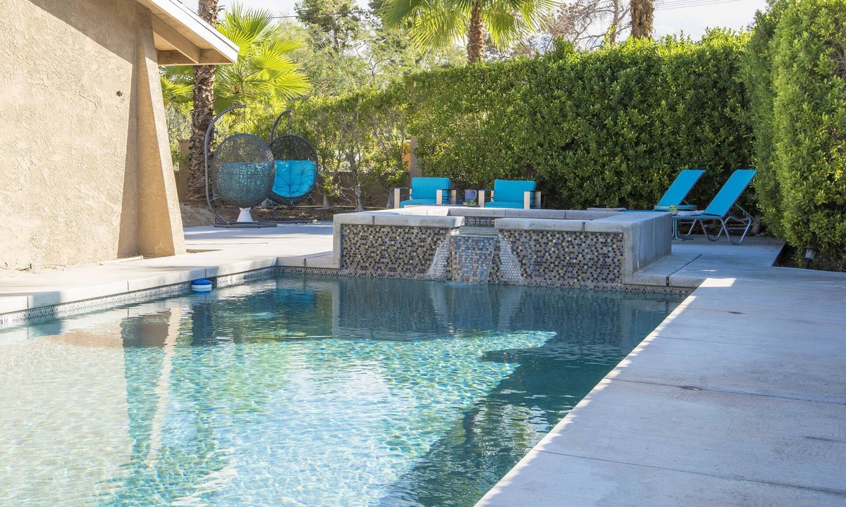 Warm Sands House | Sunny Palms at Warm Sands - Designer Pool Home