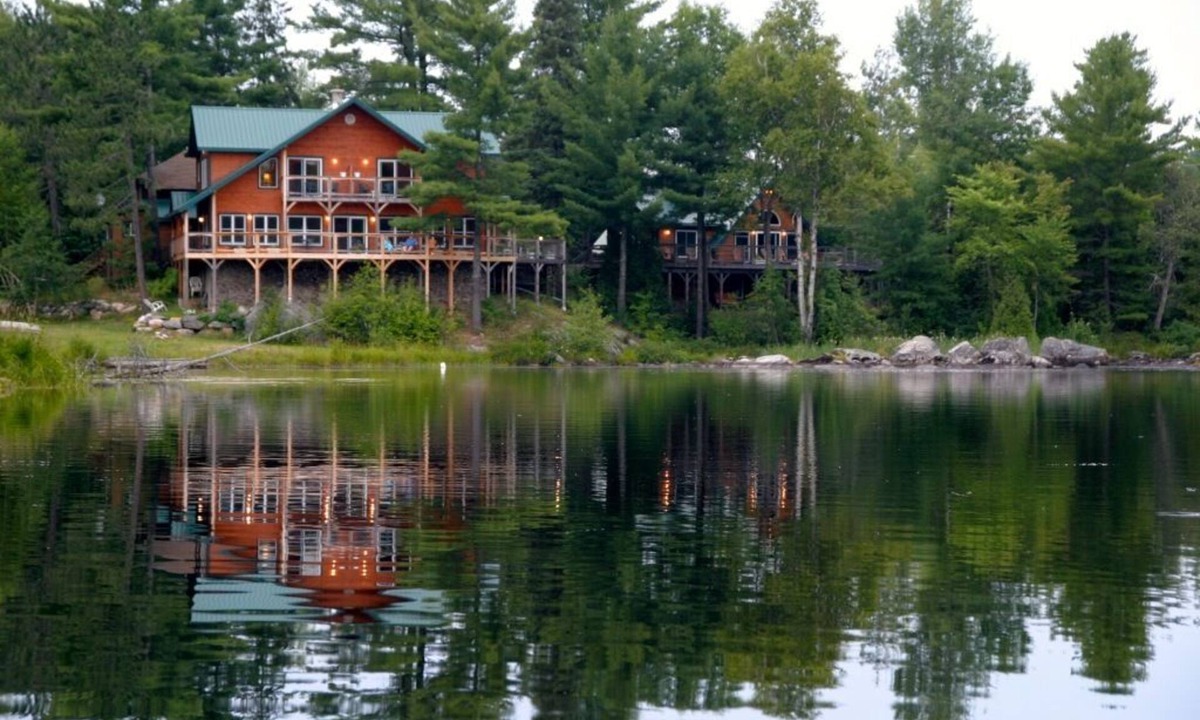 Minden Bed & Breakfast | Sunny Rock B&B Haliburton