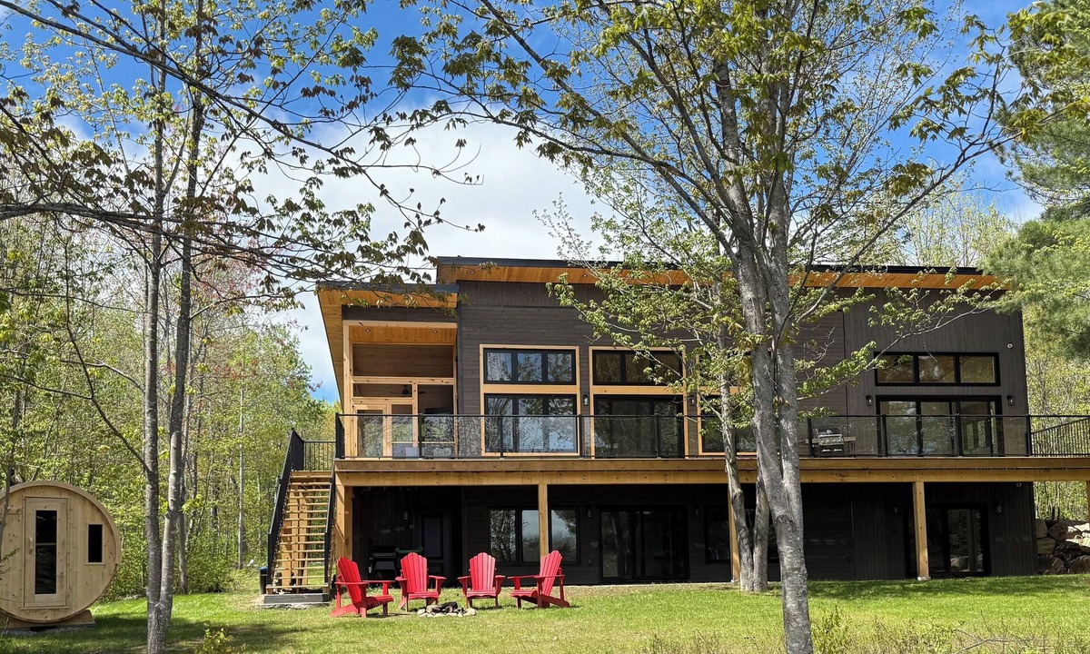Purdy Cottage | Sunny Shores Lakehouse