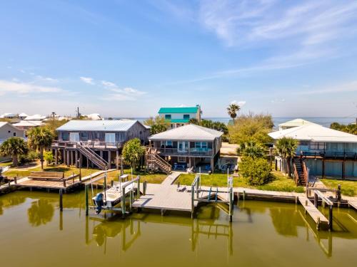 Royal Lagoons House | Sunny Side Up II - 320 Port Royal St