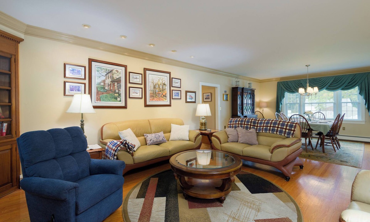 Wilmington House | Sunny & Tranquil Ranch Home, 3-2 Wilm & Philly