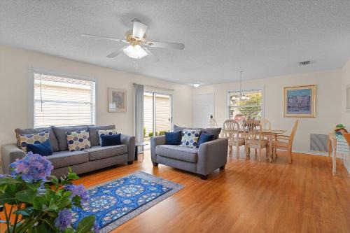Woodbury Villa | SunnyPeace Retreat