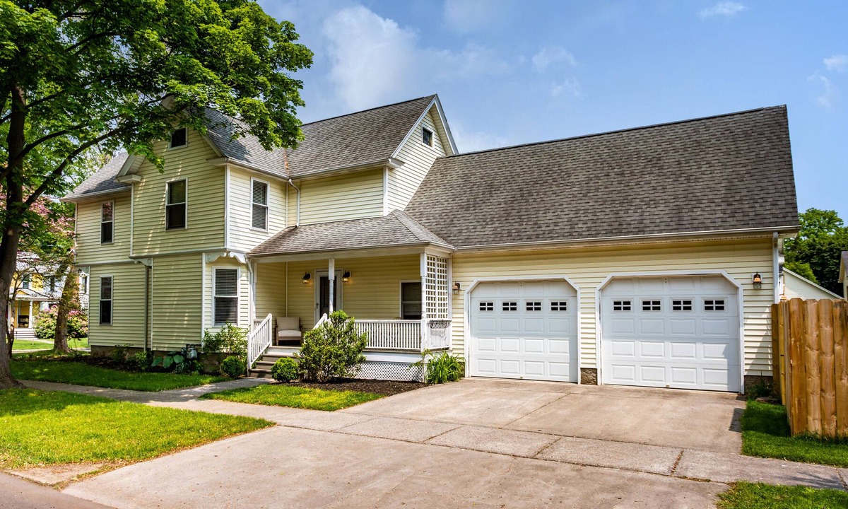 Perinton House | Sunnyside Cottage