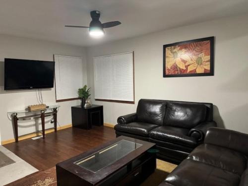 McHenry House | Sunnyside Rental