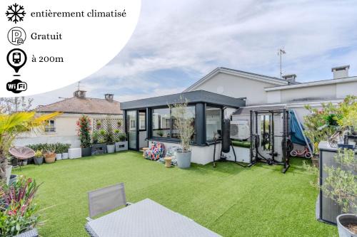 Bussy-Saint-Georges Apartment | Sunnyside Rooftop Disneyland Paris Bmyguest