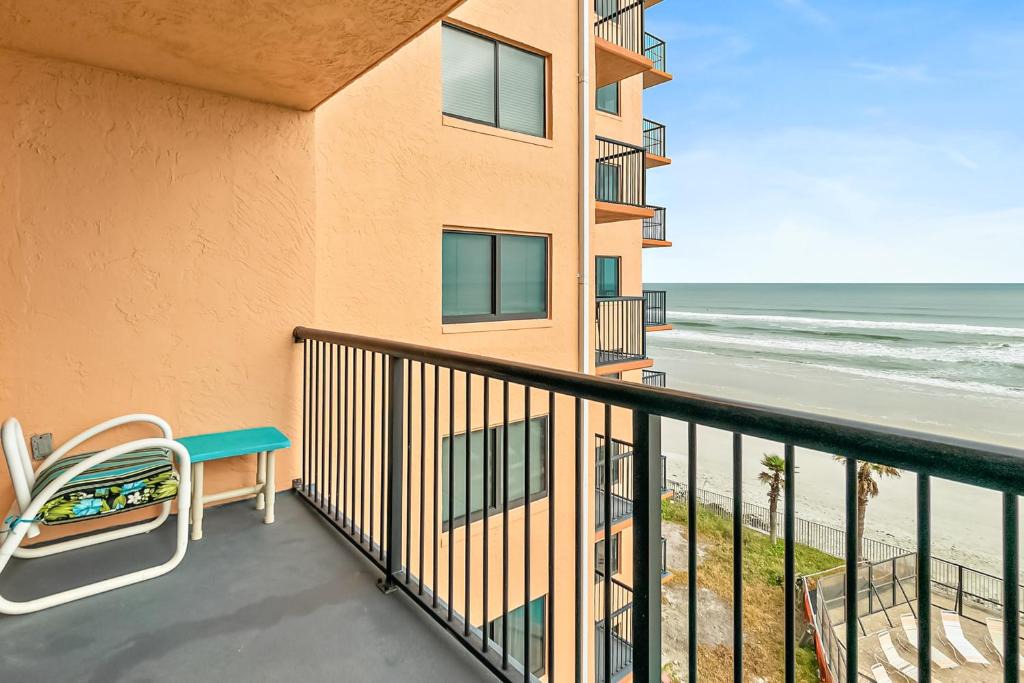 New Smyrna Beach Hotel | Sunrise 507