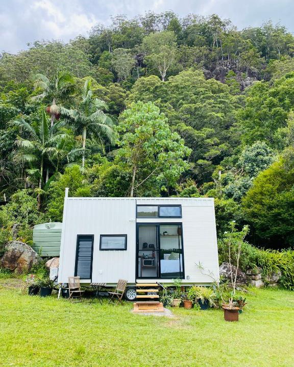 Wilsons Creek Ski Chalet | SUNRISE at Heartland