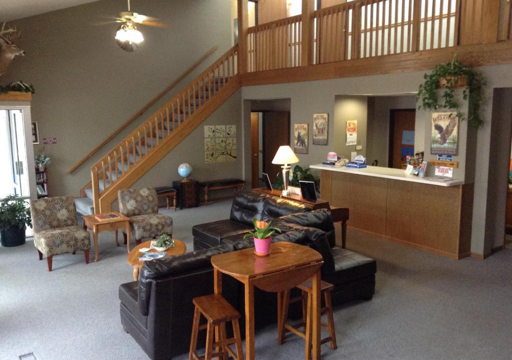 Mondovi Hotel | SunRise Inn Hotel