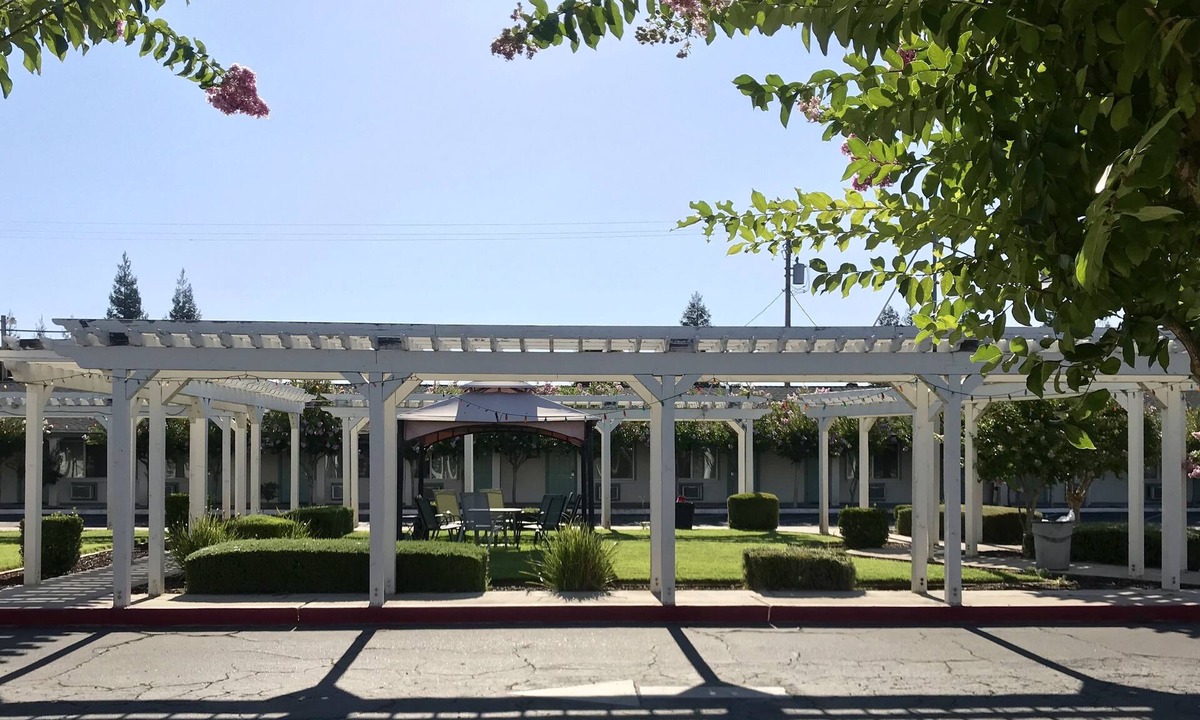 Turlock Hotel | Sunrise Inn Turlock