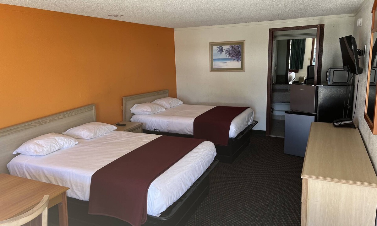 Bradenton Hotel | Sunrise Inn
