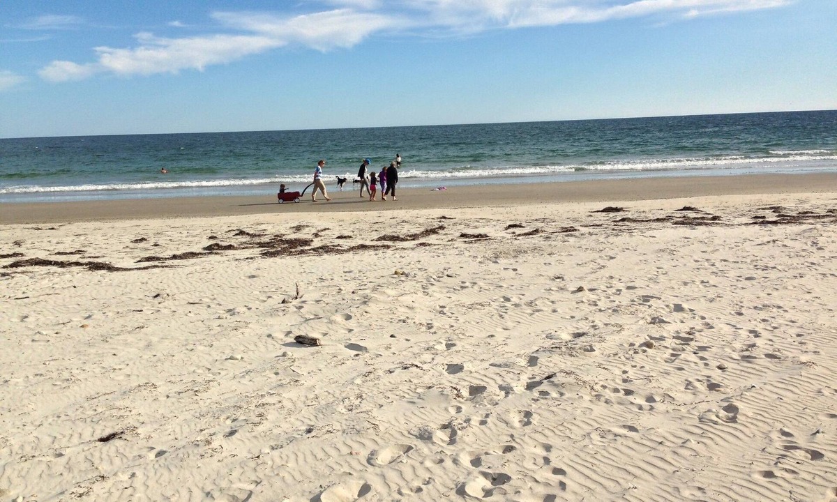 Adamsville Apartment | Sunrise over the Westport River