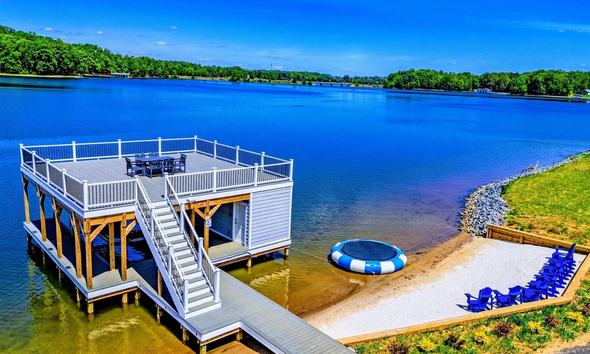Mineral House | Sunrise Point Lakefront Lake Anna, Beach, Dock