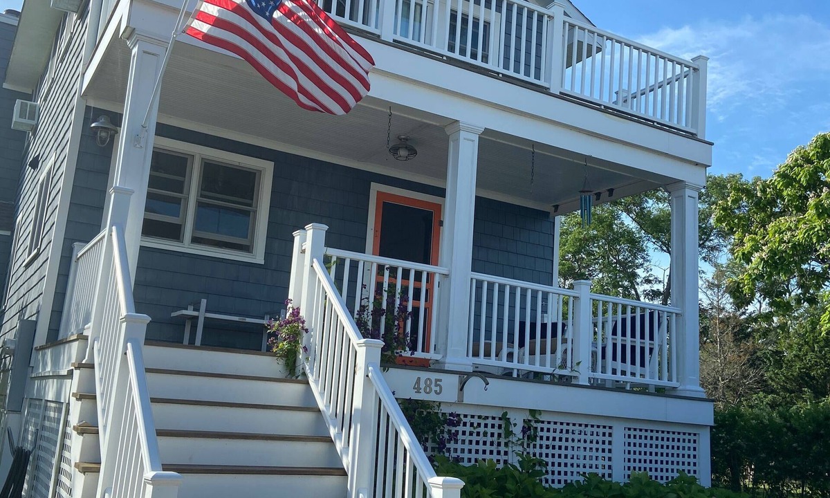 Town of Southold Town House | Sunrise Sunset! Beautiful waterfront property.