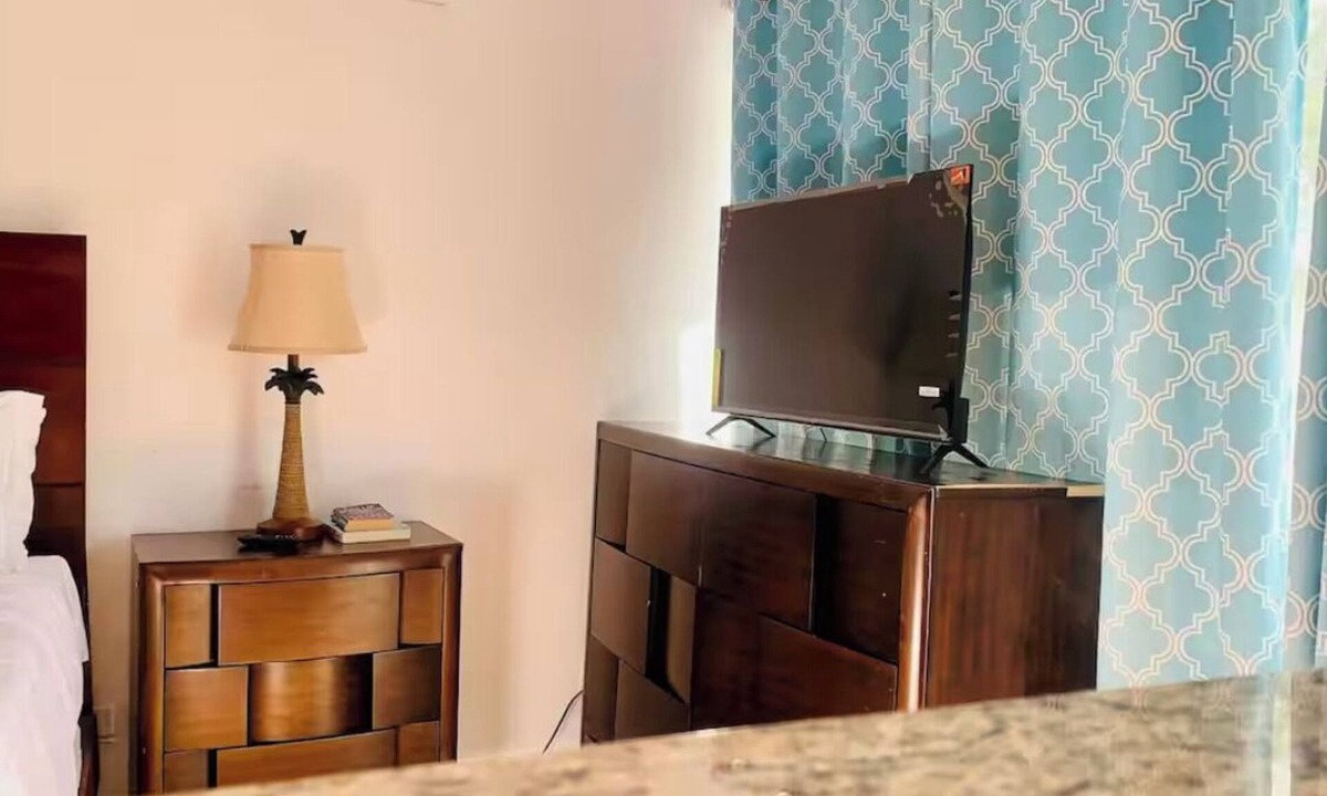 Cumbernauld Apartment | Sunrise Villa #31