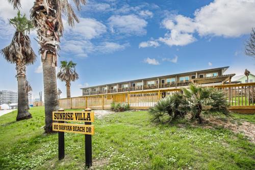 Port Aransas House | Sunrise Villas Condos