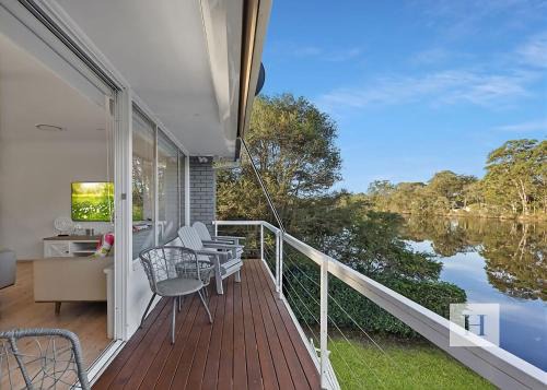 Wyong House | Sunrise Wyong River