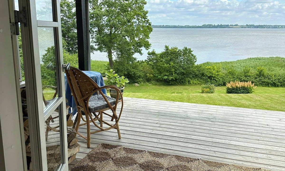 Holbaek House | Sunrises and peace at Bredetved Beach