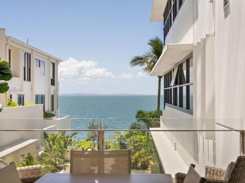 Scarborough Apartment | Sunrises and Sandy Toes