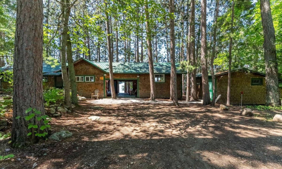 Killaloe Cottage | Sunset Bay Cottage on Round Lake