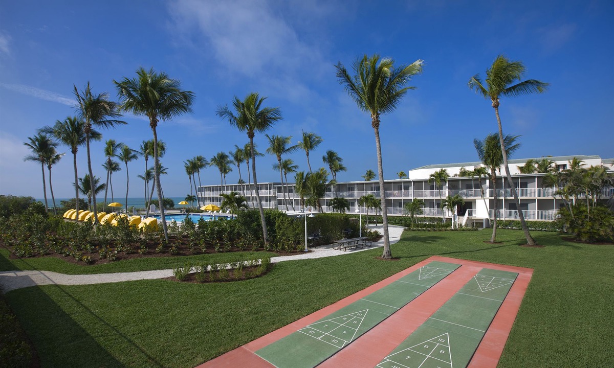 Sanibel Hotel | Sunset Beach Inn