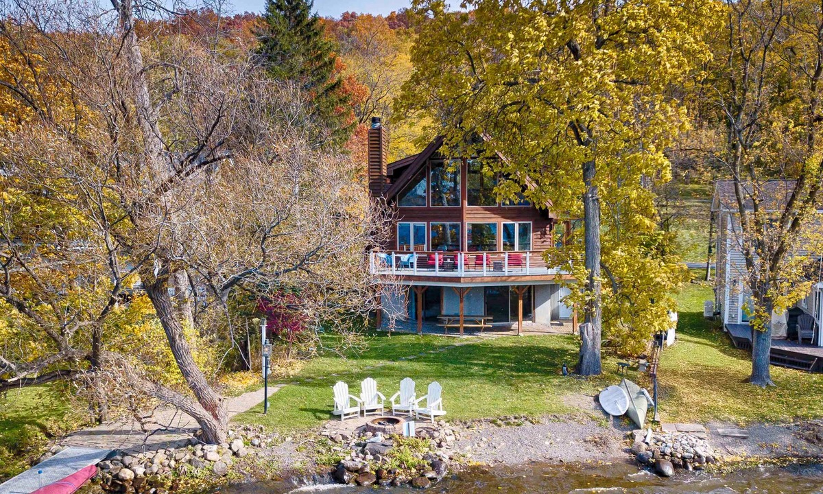 Honeoye House | Sunset Chalet: Perfect Private Getaway!