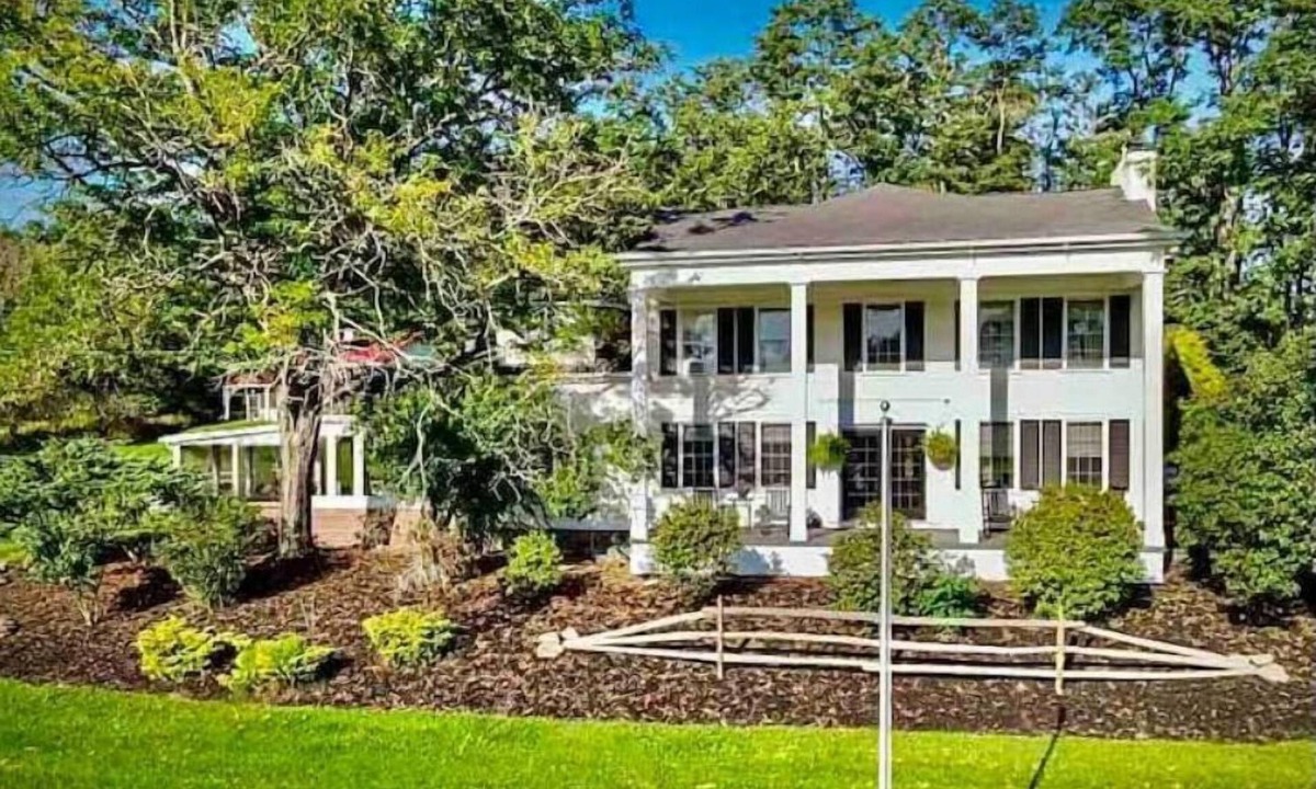 Wellsboro House | Sunset Chateau