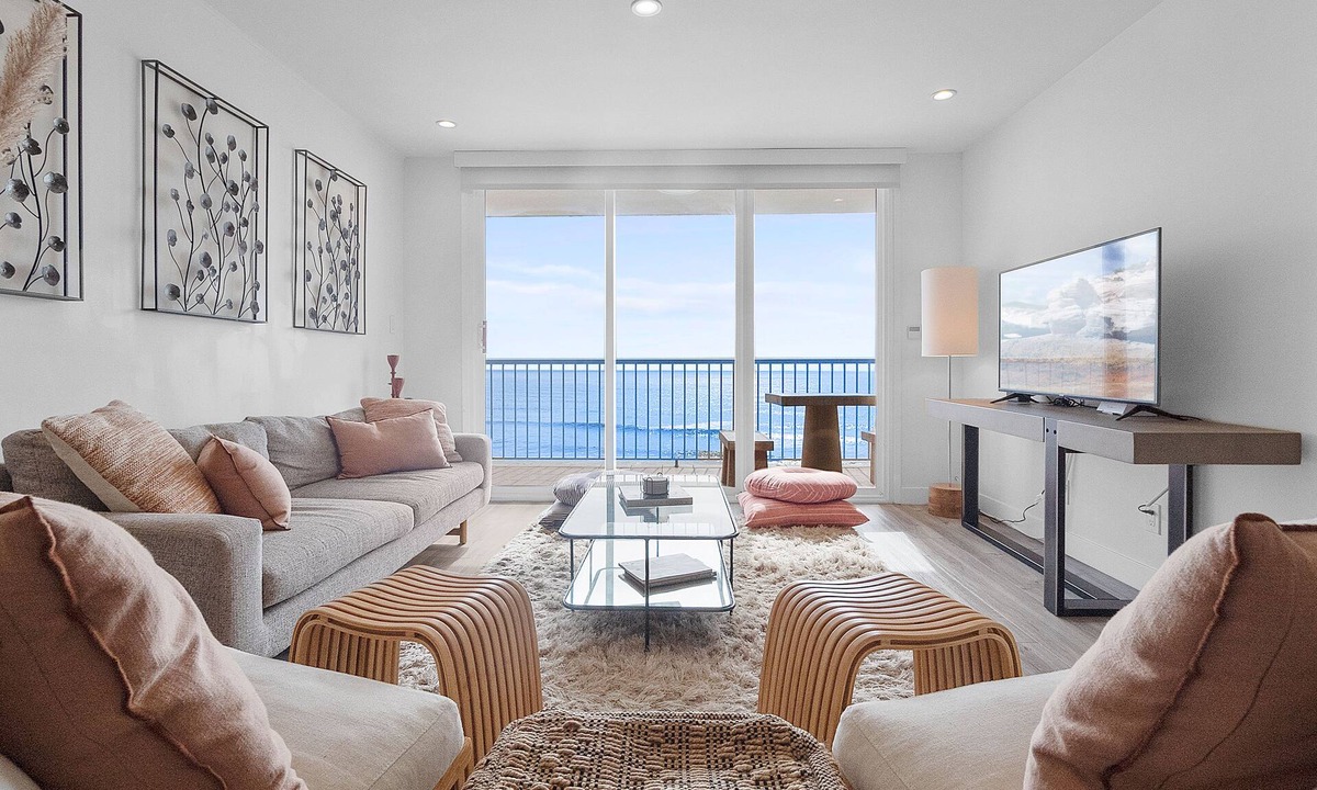 Ocean Beach Condo | Sunset Cliffs Dream - Ocean Front Luxury Condo