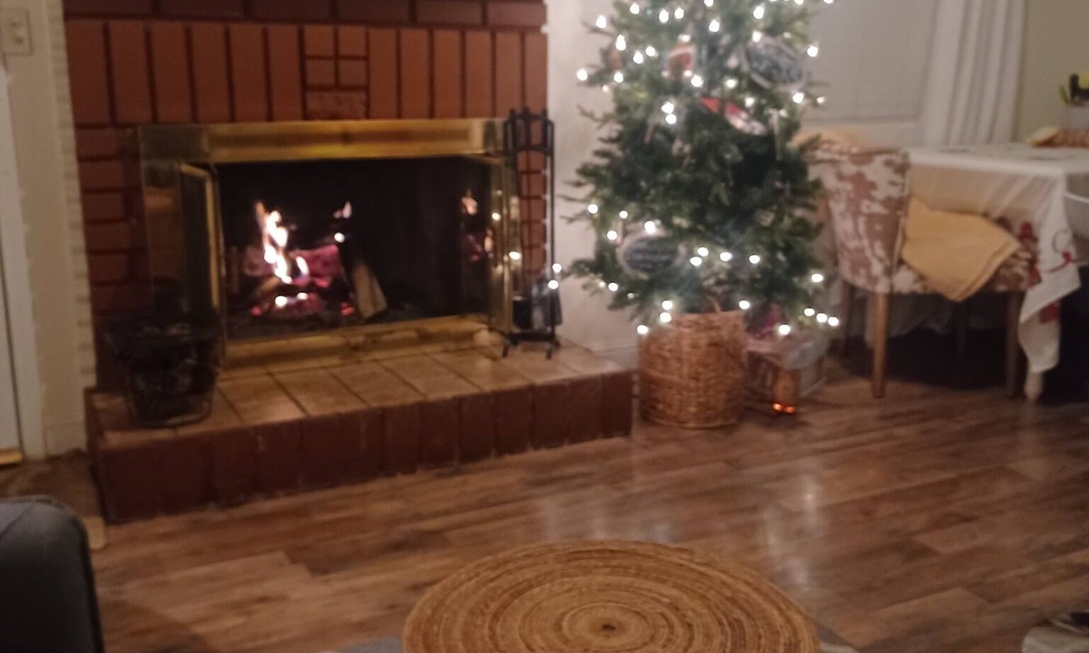 Big Bear City Cabin | Sunset Cozy Cabin