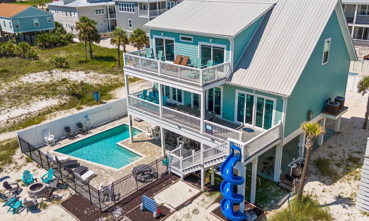 Mexico Beach House | Sunset Dreamer- Beachfront MB Home- Priv. Pool, Pet Friendly, Hot Tub, Sleeps 13