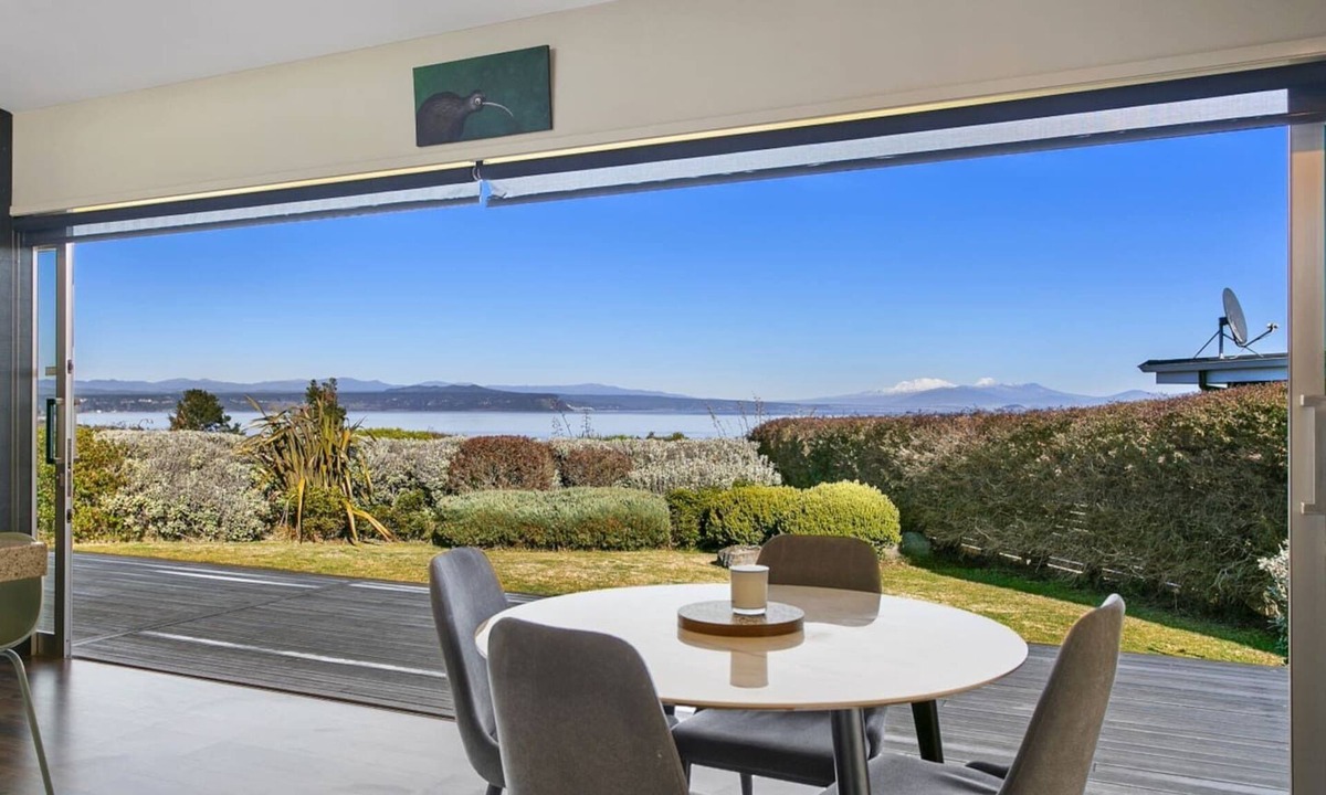 Wharewaka House | Sunset dreamer Summar