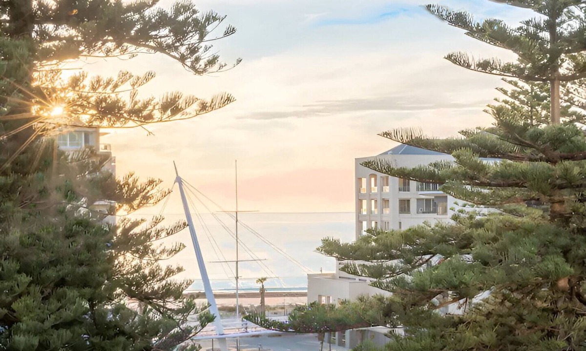 Glenelg Apartment | SUNSET GETAWAY GLENELG