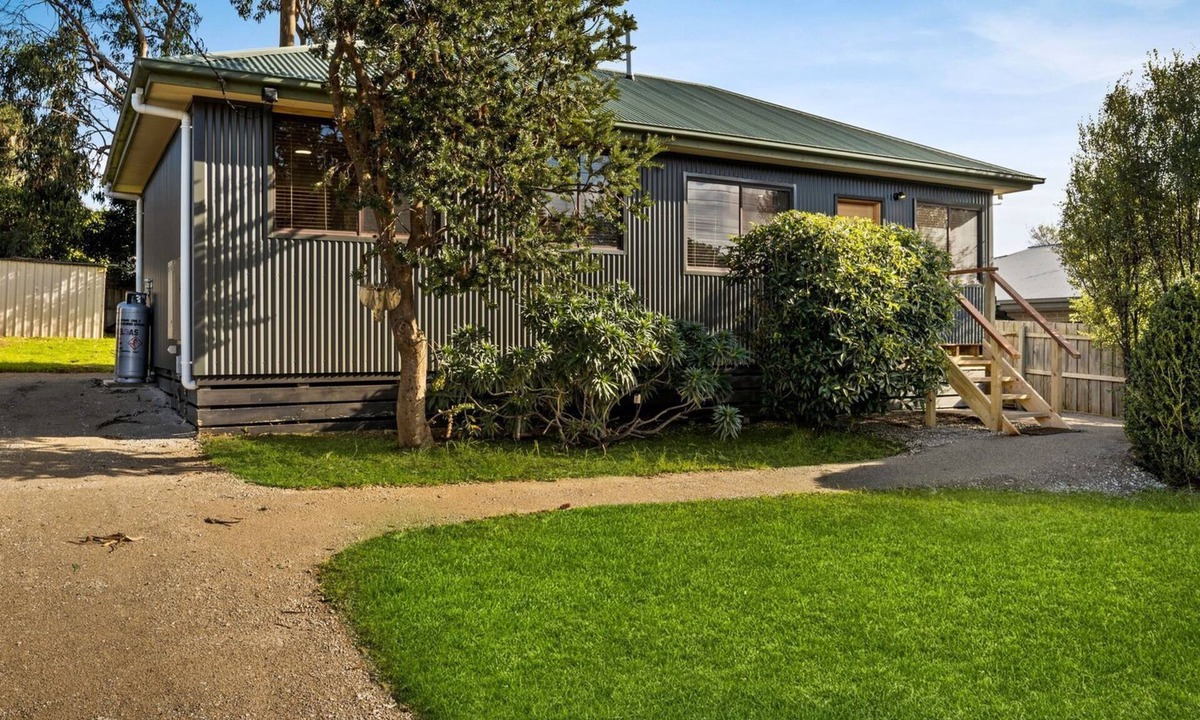 Sunset Strip House | Sunset Holiday Retreat