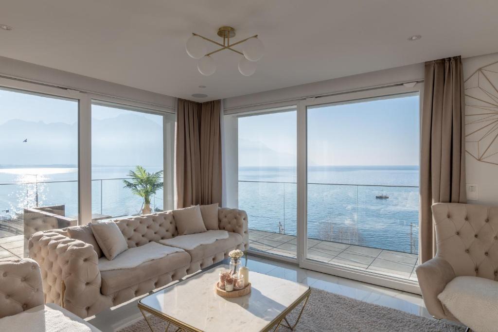 Veytaux Apartment | Sunset Home, Appartement de luxe front de lac