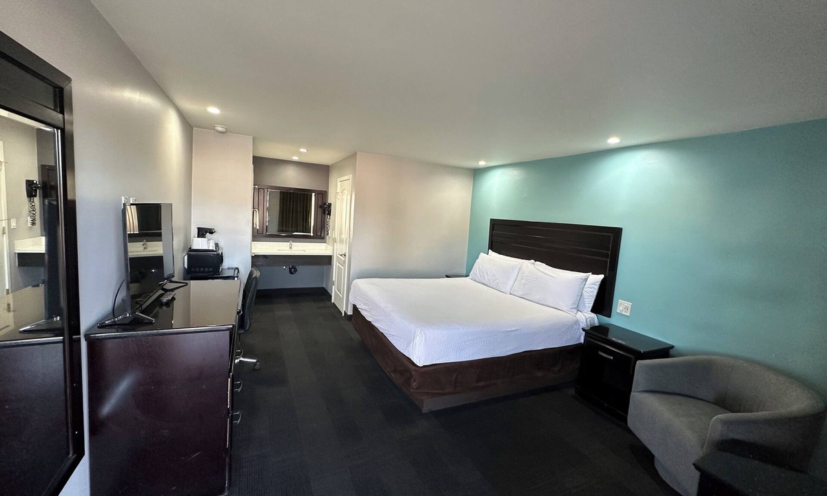 Oroville Hotel | Sunset Inn Lake Oroville