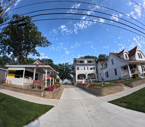 South Haven Bed & Breakfast | Sunset Inn