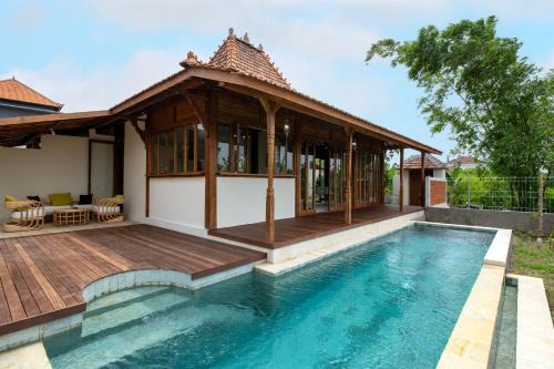 Padangsambian Klod Villa | Sunset Joglo Pool Villa
